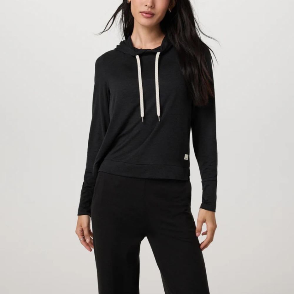 Vuori halo hoodie
